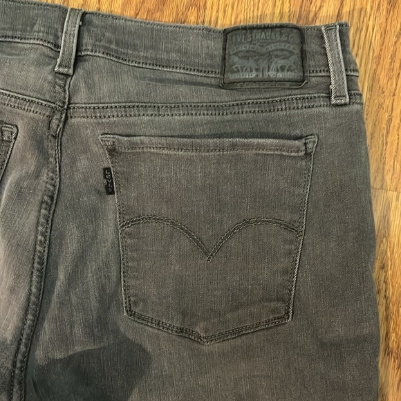 Levi's 710 Super Skinny Leg Jeans - Picture 6 of 6